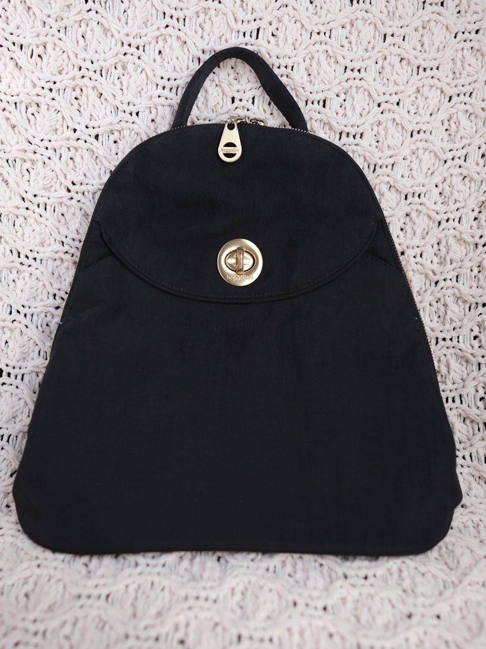 BAGGALLINI Convertible Sling Backpack Nylon Travel Bag